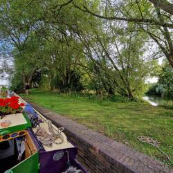 Mooring at the river island; a nice quiet spot.