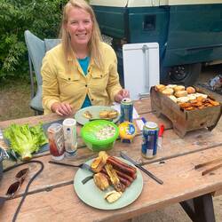 Frisch vom Grill auf den Teller