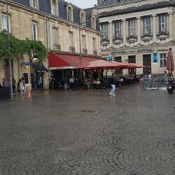Am Place de la Victoire