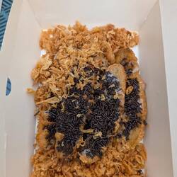 Fried bananas and choco sprinkles