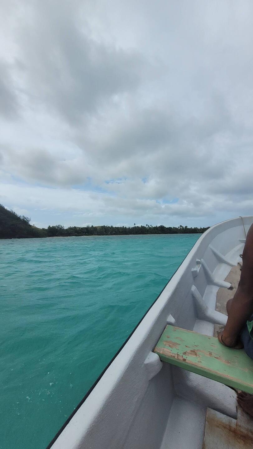 Mit dem Boot auf die Insel