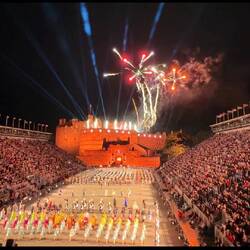 Avslutning med fyrverkeri.