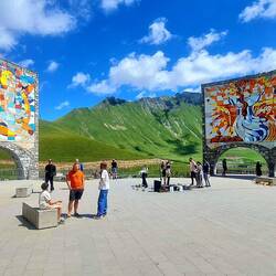Gudauri Freundschaftsdenkmal