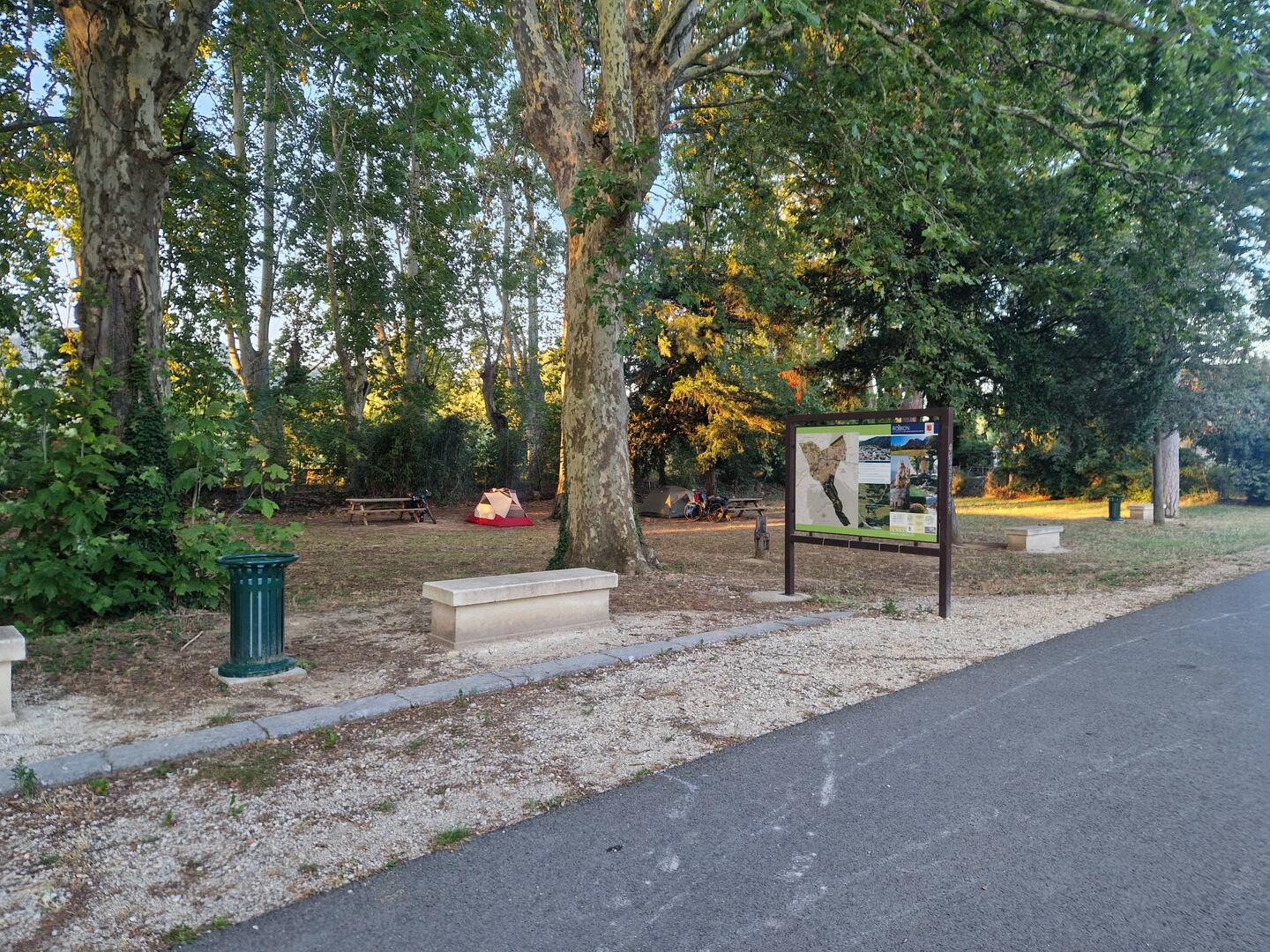 Schlafplatz direkt am EV8