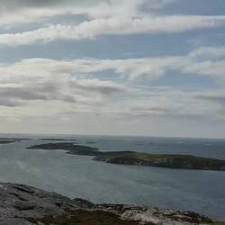 Der Ausblick vom Berg, es ist ein bisschen stürmisch.