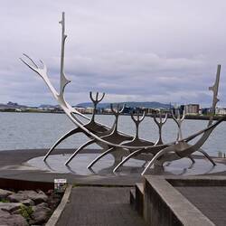 "Sun Voyager"