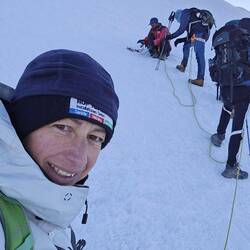 die erste Gletscherspalte