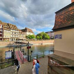 Just a step away from the restaurant where I had supper