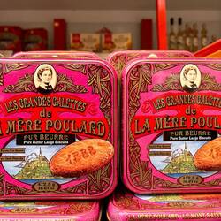 I love the beautiful tins here.