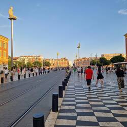 Nizza, hübsch, aber naja