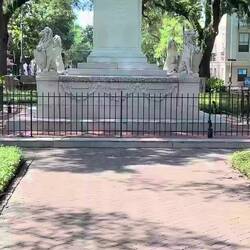 hier stand die Bank. In Savannah