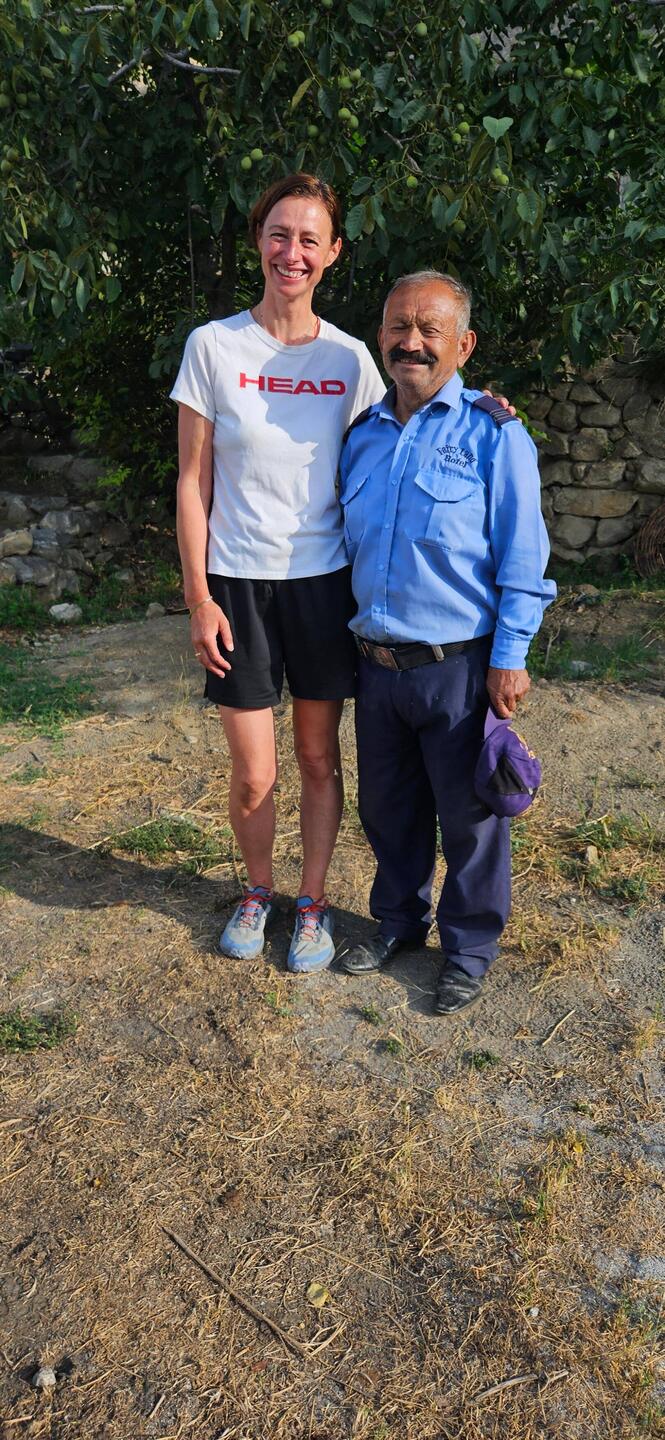 Der Hotelboy gab uns von seinen Marillen