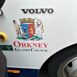 Bra val av buss.