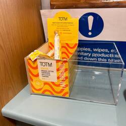 Service på damernas.