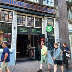 The closest i came to public sex. And yes here there were women. Note the AED sign