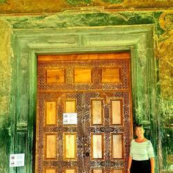 Elegantes Kirchenfraueli