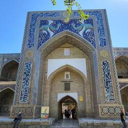 Medrese Nodir Diwan Begi