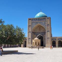 Innenhof der Kalon-Moschee