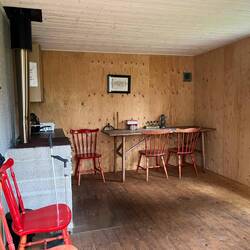 Neben Schutz vor Wind und Wetter, steht..