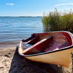 Wir kommen aber auch ganz ohne Schubkarre ans Meer, wo wir..