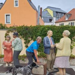 ... gibt's einen Flyer....