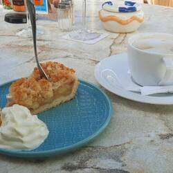 Exgüsi.. ha nid möga warte... 🍰 - war ebenfalls 🐷-lecker