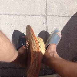 Heisse Füsse nach der Wanderung