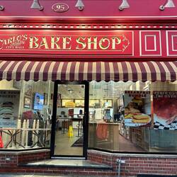 Cute exterior. That's all.