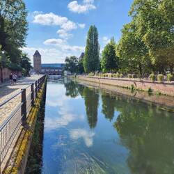 Quai de Woerthel: There are 13 bridges in the quarter, also known as Little Venice