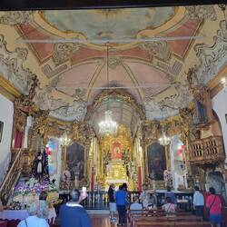 There are so many beautiful churches here.