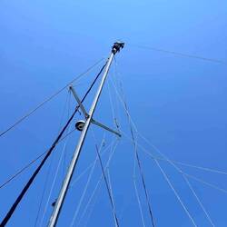 Die Höhe geniessen , ca. 20m über Wasser