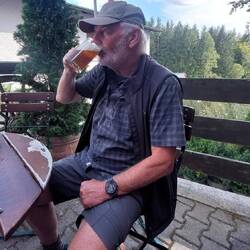 Dieses Mal steht nichts drauf, aber es ist Zoigl drin!