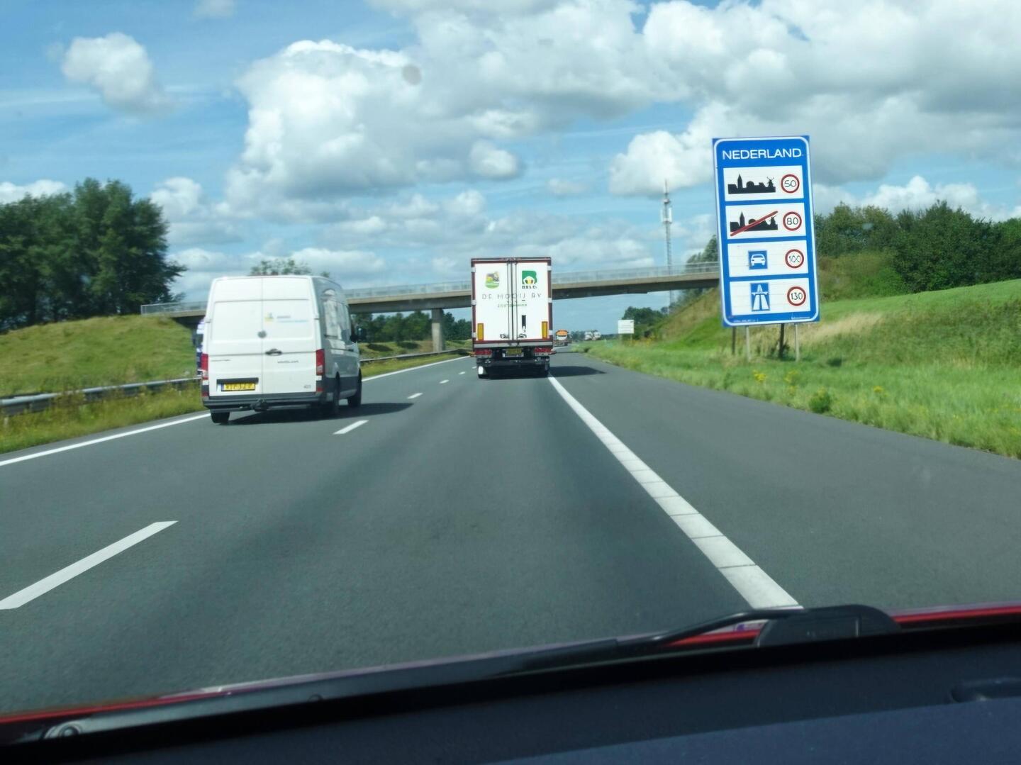 Nederland in.