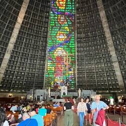 Die von innen wie von außen ähnlich spannend aussieht