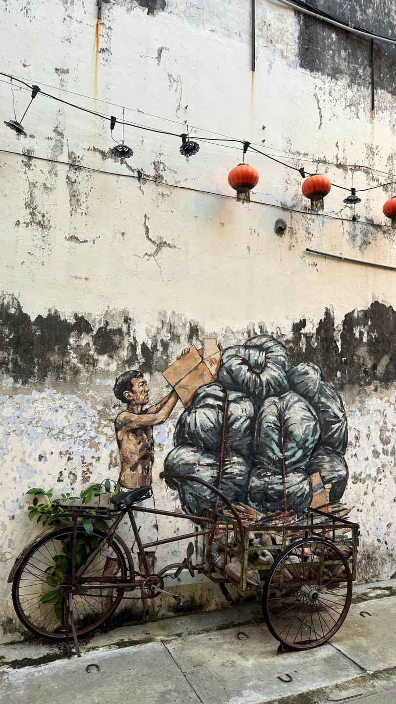 Ipoh Mural - Old Town Relieves Nostalgia with Trishaw