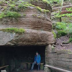 Höhle gefunden