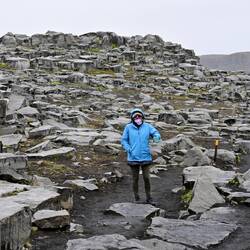 The walk to Dettifoss