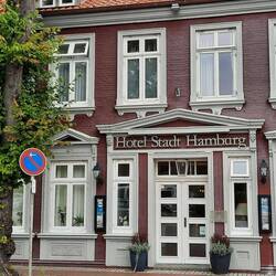 Staatliches Hotel mit grossem Namen und Tradition 🏨