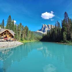 Emerald Lake Teahouse