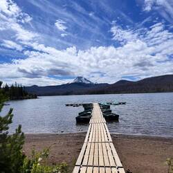 Olallie Lake mit Blick auf Mt. Jefferson