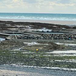 Schwimmbecken im Watt