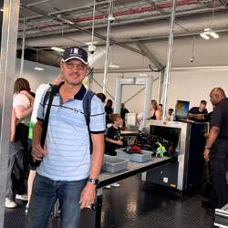 verbotenes Photo am security check am Ferry Einstieg nach Liberty Island