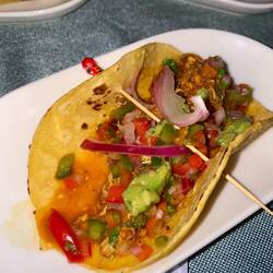Taco cochinita pibil