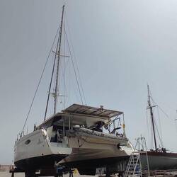 1,10 unter den Kielen, um Ruder herausnehmen zu können