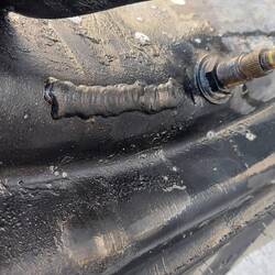 Von außen und innen geschweißt.