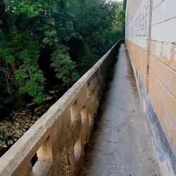 Parfois, le chemin n'est pas large ...