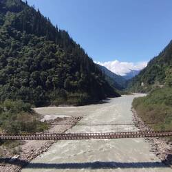 Der Yarlung Tsangpo ist der Oberlauf des Brahmaputra, eines der größten Flusssysteme Asiens.