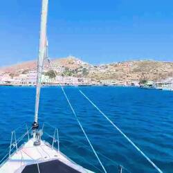 Arriving at Chora, Ios