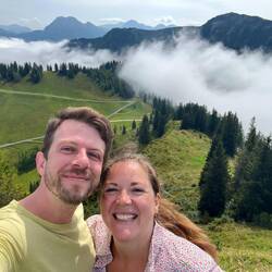 Geschafft! Wir haben den höchsten Punkt für heute, den Sonntagskogel erreicht (1849m)