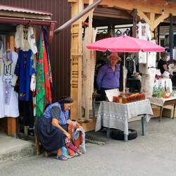 Und die hier selbstgestrickte Socken - echte Handarbeit